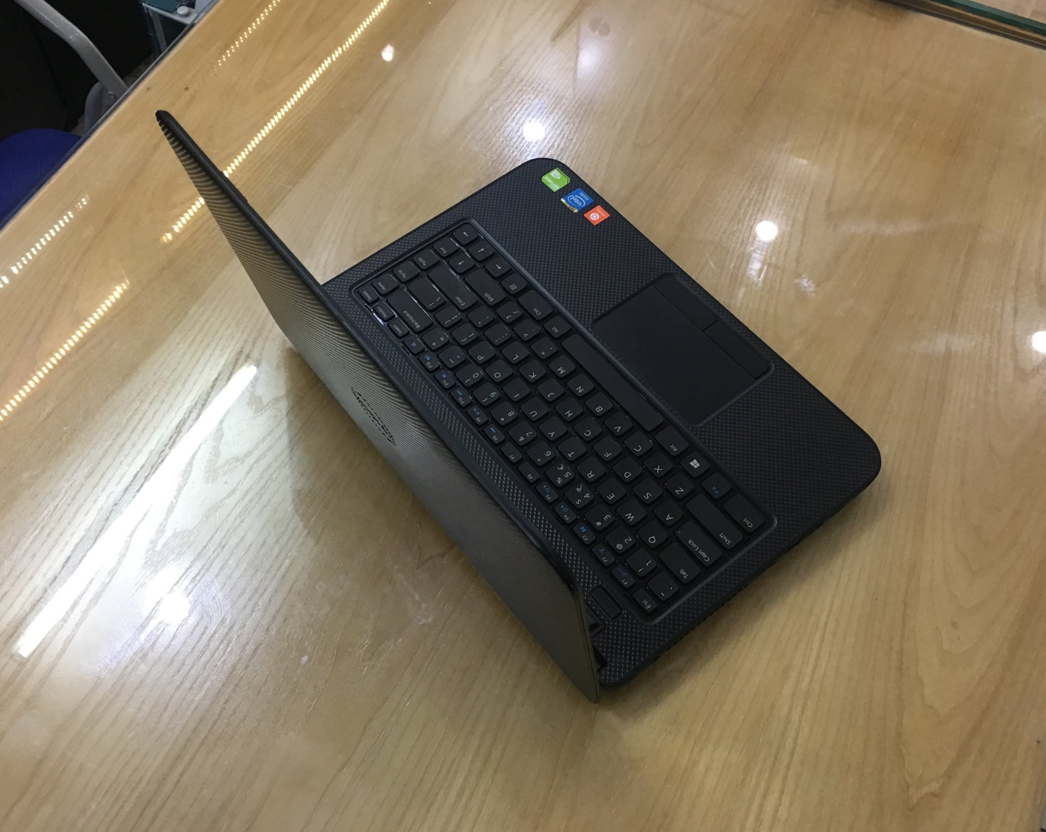 Laptop Dell inspiron 3437-3.jpg